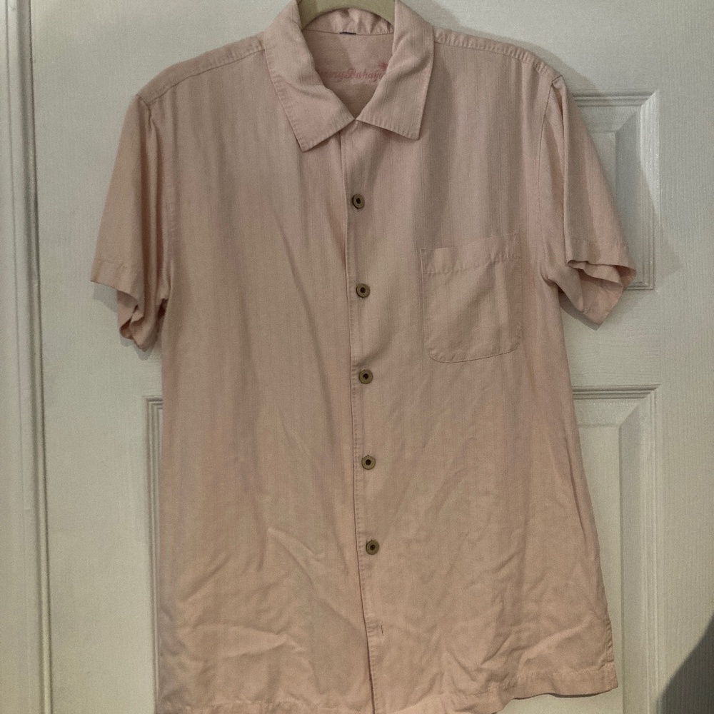 Tommy Bahama 100% silk button shirt